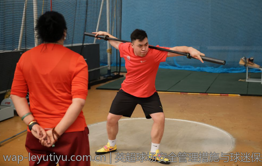 英超球场安全管理措施与球迷保护